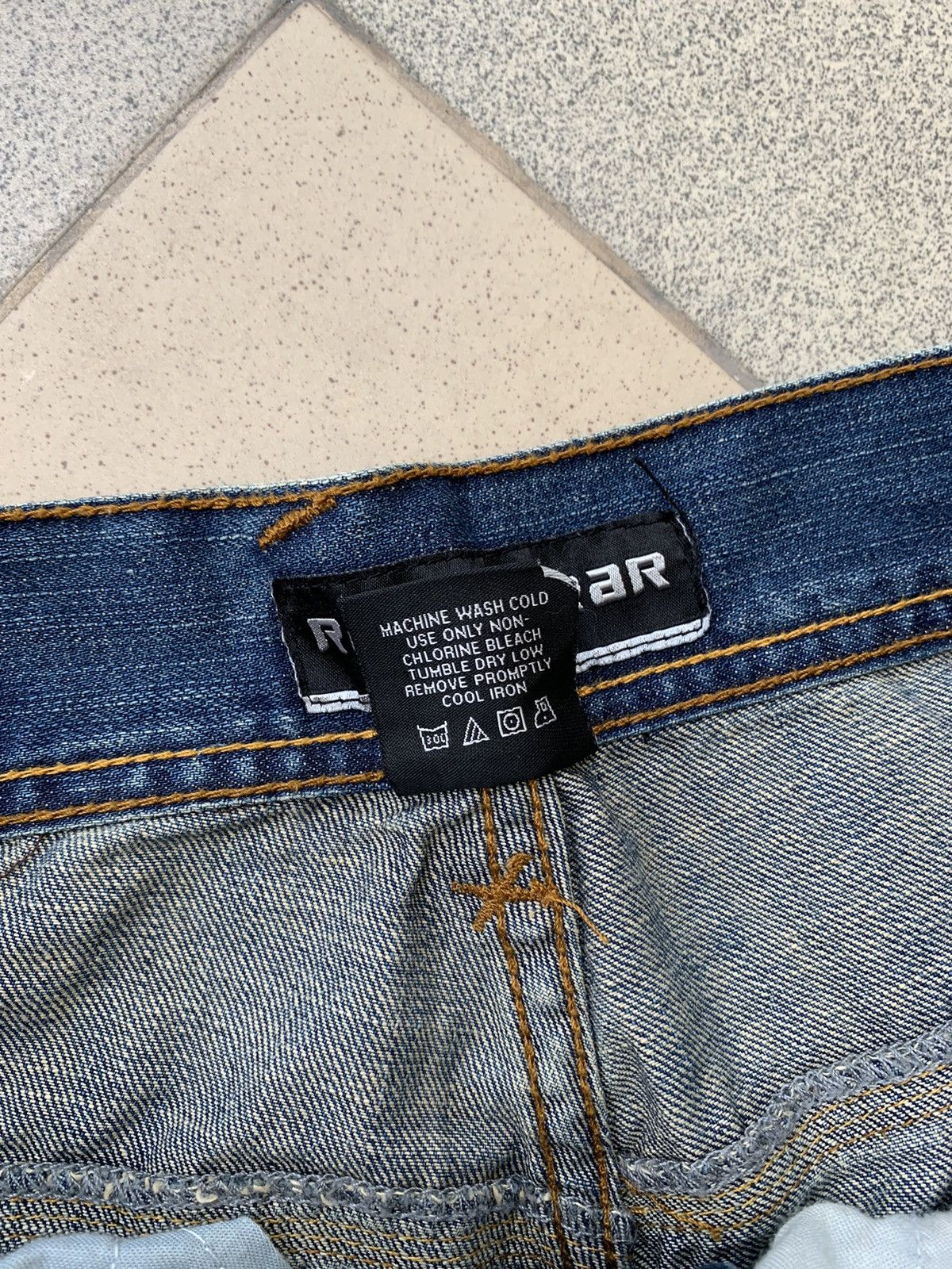 Japanese Brand Y2K Rocawear hip-hop baggy jeans Size US 34 / EU 50 - 15 Thumbnail