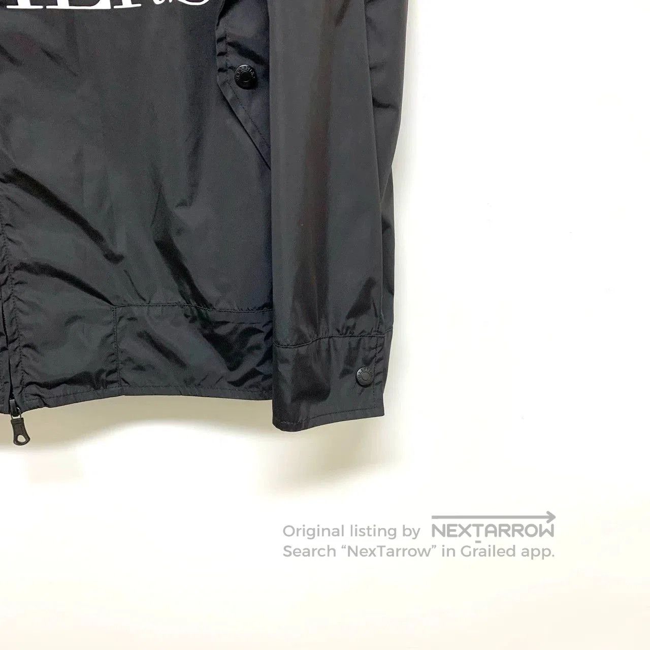 Valentino Valentino Chest Logo Windbreaker Jacket. Size US XL / EU 56 / 4 - 8 Thumbnail