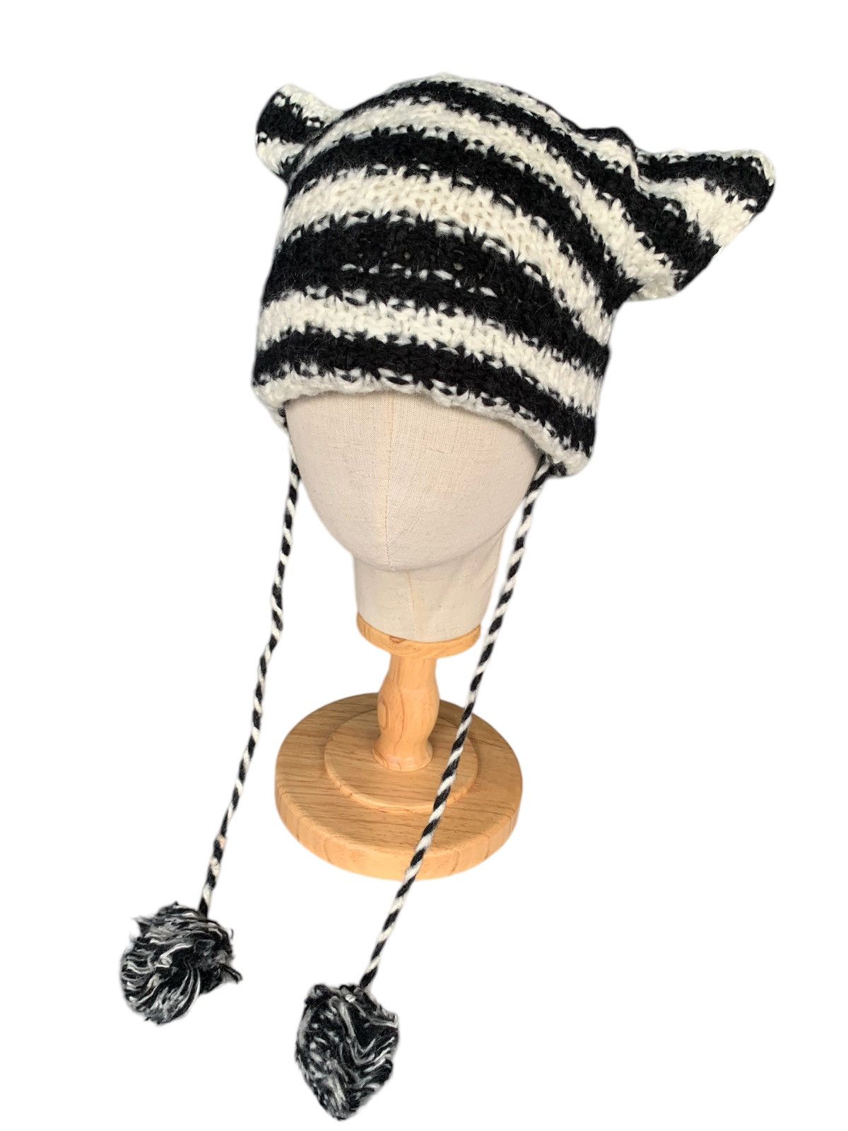 Japanese Brand × Kapital × Vintage Stripe Black And White Bunny Horn Devil Knitted Beanie Hats Size ONE SIZE - 2 Thumbnail