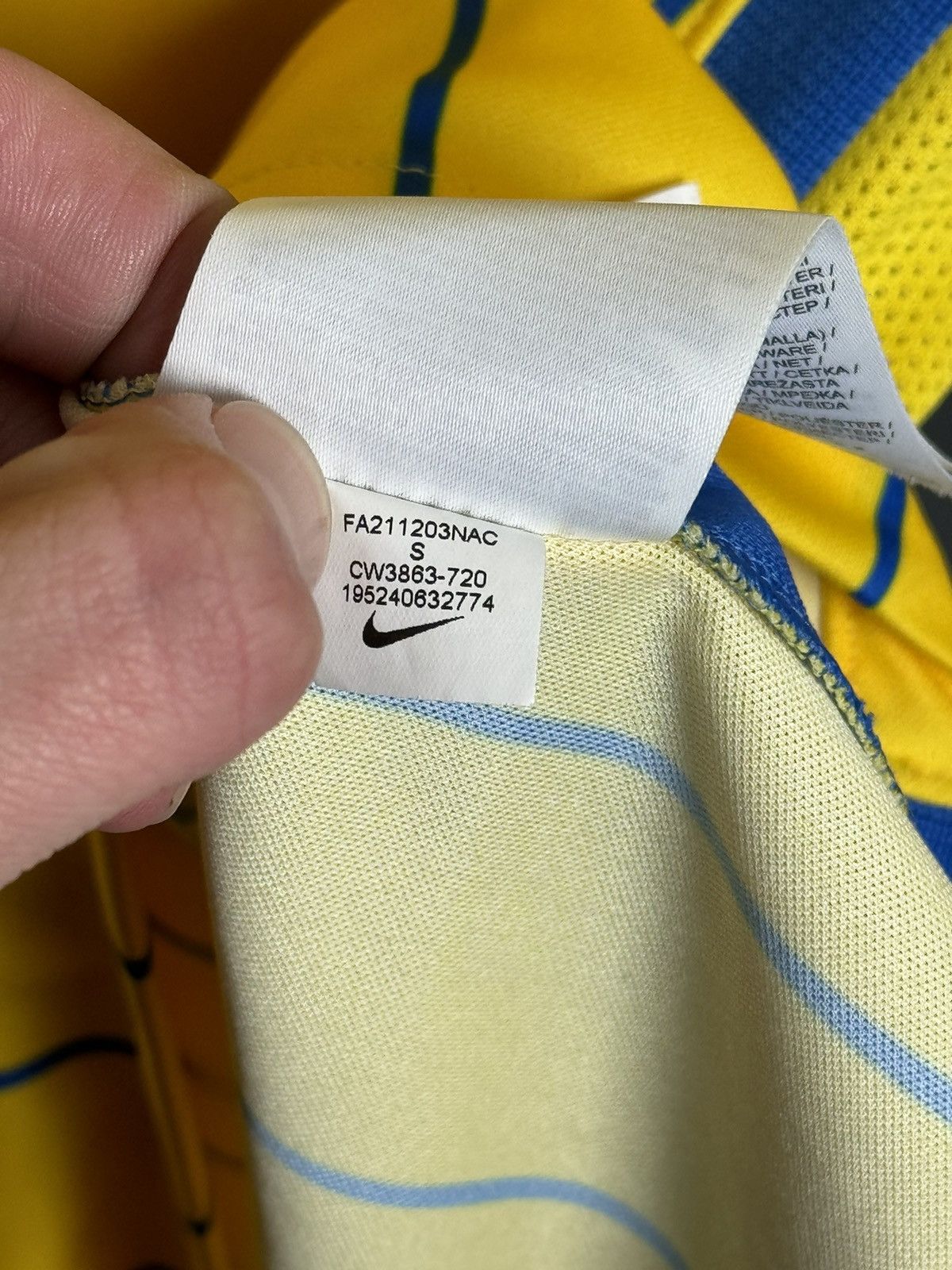 Nike Birmingham City 21/22 Away Football Jersey Size US S / EU 44-46 / 1 - 15 Thumbnail