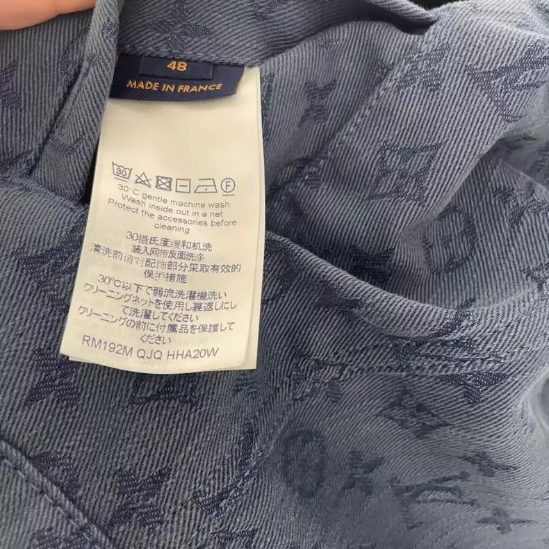 Louis Vuitton LOUIS VUITTON Blue full-print denim jacket 2504-Nextarrow Size US M / EU 48-50 / 2 - 3 Thumbnail
