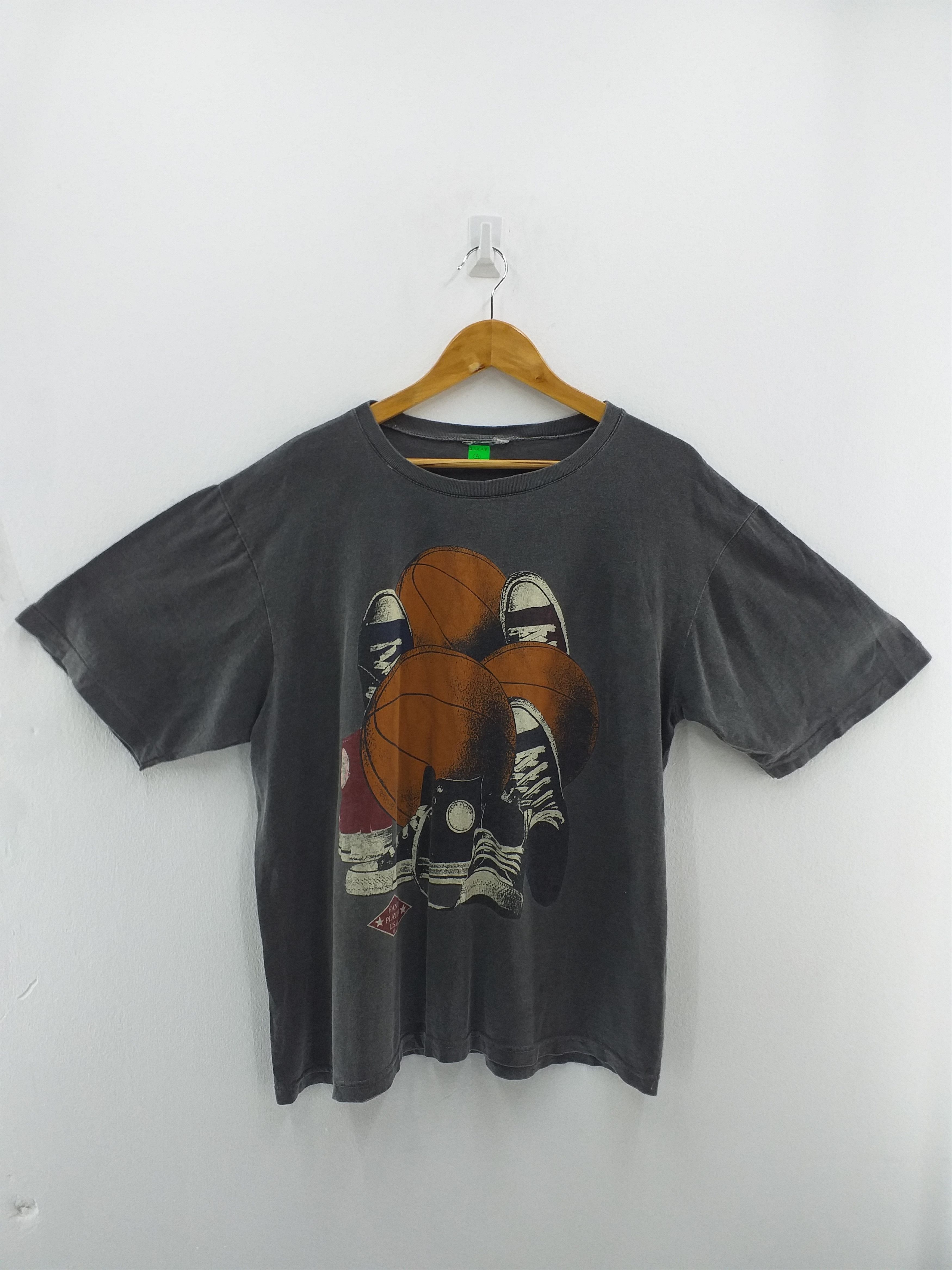 NBA Vintage 90s Hank Player U.S.A SUN FADED T Shirt -A016 Size US XL / EU 56 / 4 - 1 Thumbnail