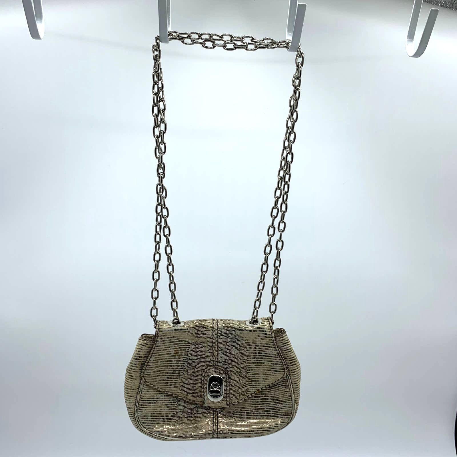 Banana Republic Banana Republic Crossbody Bag Chain Strap Gold Small Purse Size ONE SIZE - 1 Thumbnail