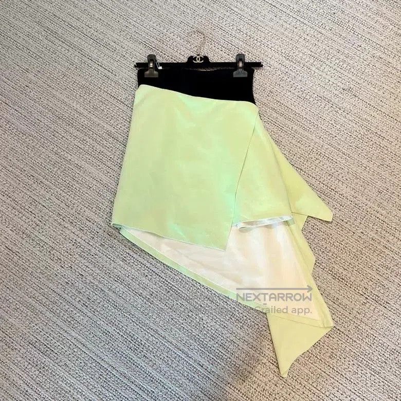 Other FAUSTO PUGLISI Green Asymmetric Skirt. Size 35" - 3 Thumbnail