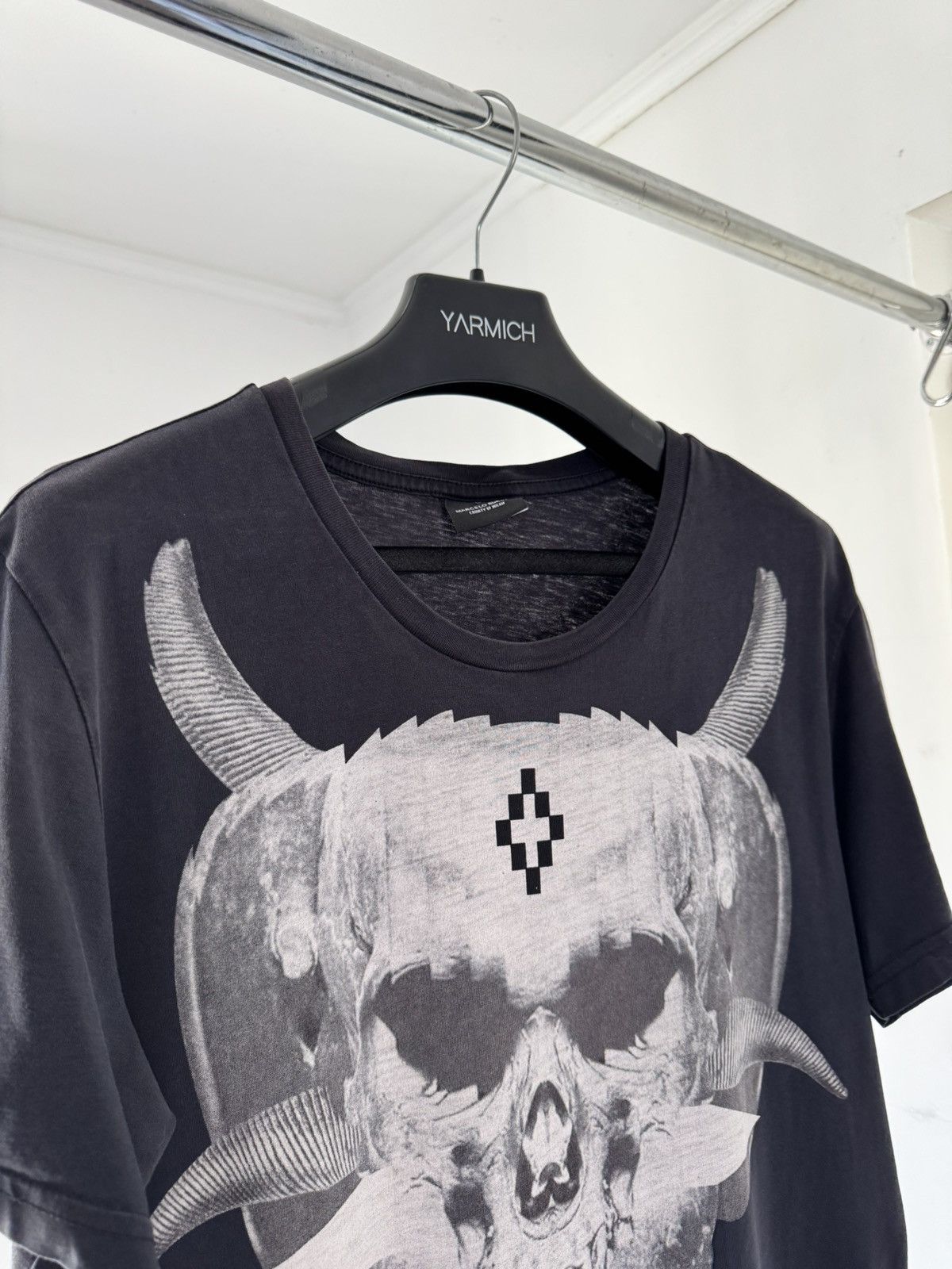 Marcelo Burlon Marcelo Burlon Mammoth Skull Tee Tan Grey Color Size US L / EU 52-54 / 3 - 4 Thumbnail