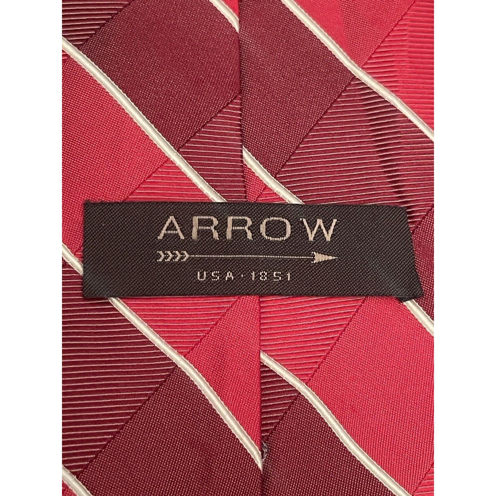 Arrow Arrow Red 100% Silk Men’s Neck Tie Made In China Size ONE SIZE - 8 Thumbnail