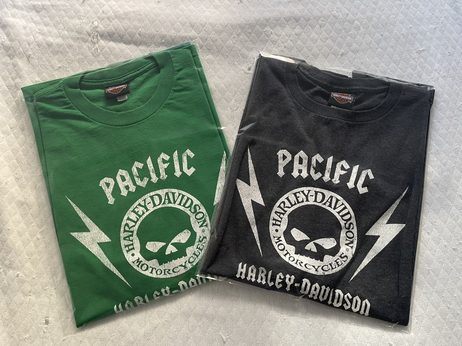 Harley Davidson Harley-Davidson Hawaii Bolt tee Size L Size US L / EU 52-54 / 3 - 5 Thumbnail