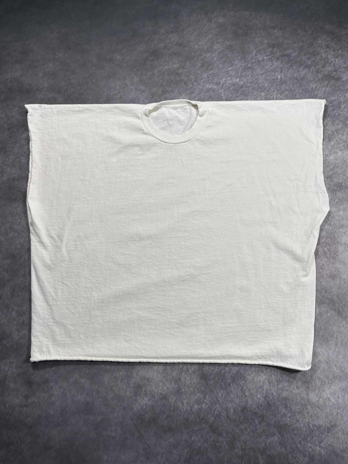 Vintage Blank Vintage Sleeveless Tee Boxy Oversized Yeezy Square 90s Size US XL / EU 56 / 4 - 1 Thumbnail