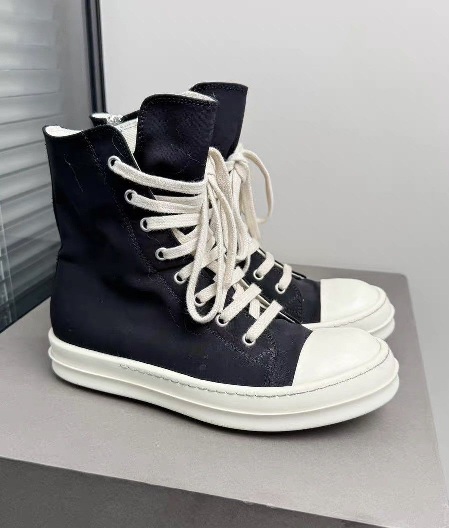 Rick Owens Drkshdw Rick Owens black and white canvas high-top sneakers Size US 5 / IT 35 - 2 Thumbnail