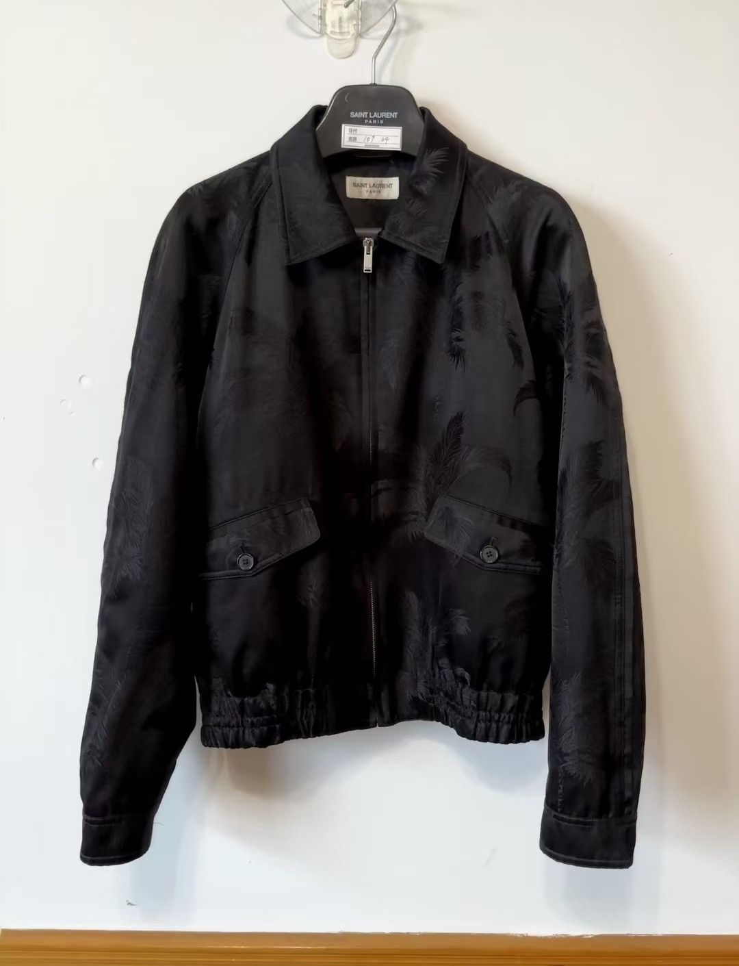 Saint Laurent Paris Saint Laurent black silk palm-tree embroidered jacket Size US M / EU 48-50 / 2 - 1 Thumbnail