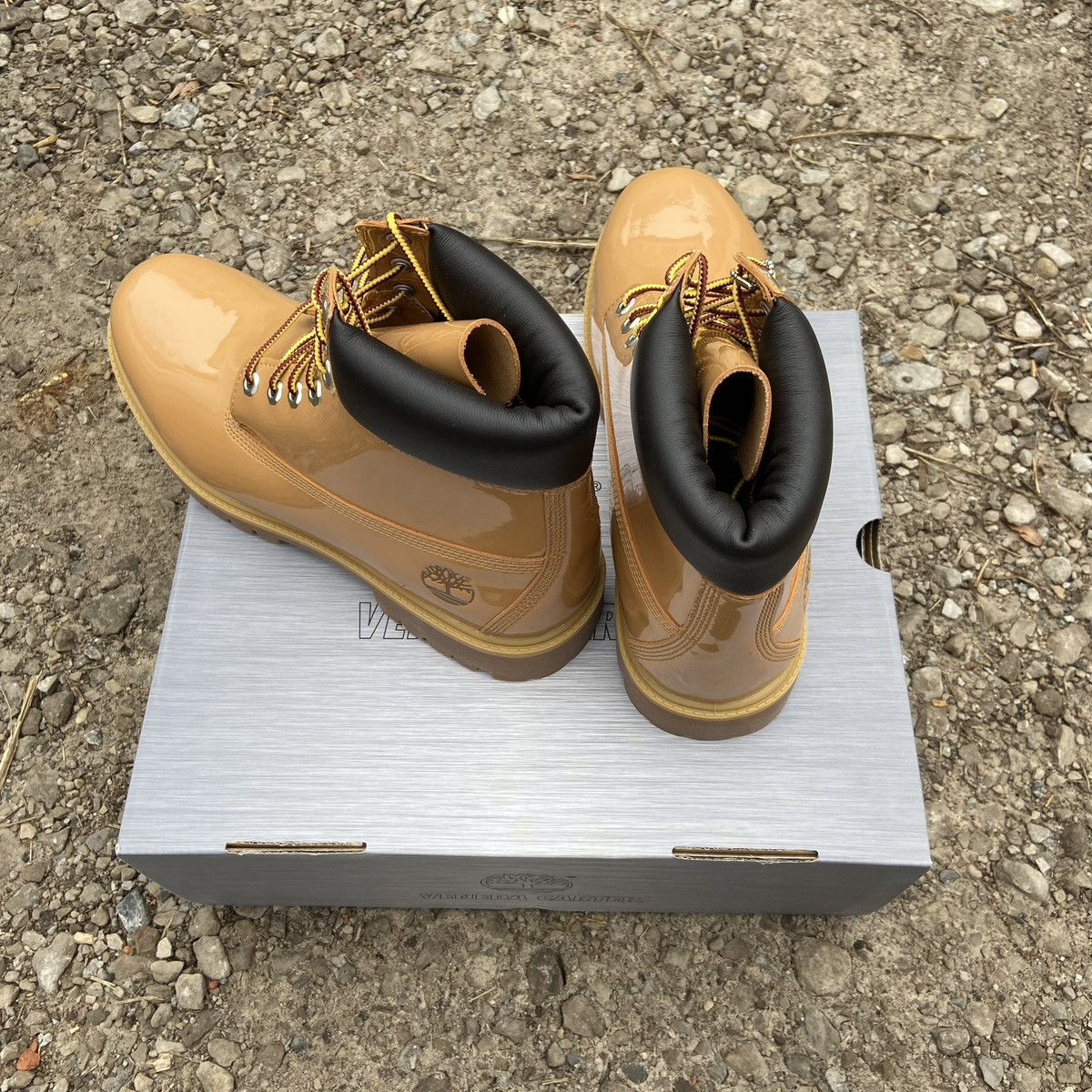 Timberland Veneda Carter Timberland 6” Patent Leather Boots Size 12 Size US 12 / EU 45 - 4 Thumbnail
