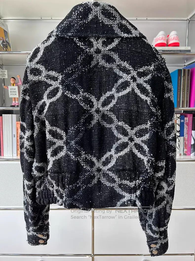Chanel Chanel 18B black and white glitter clover beaded jacket Size XS / US 0-2 / IT 36-38 - 2 Thumbnail