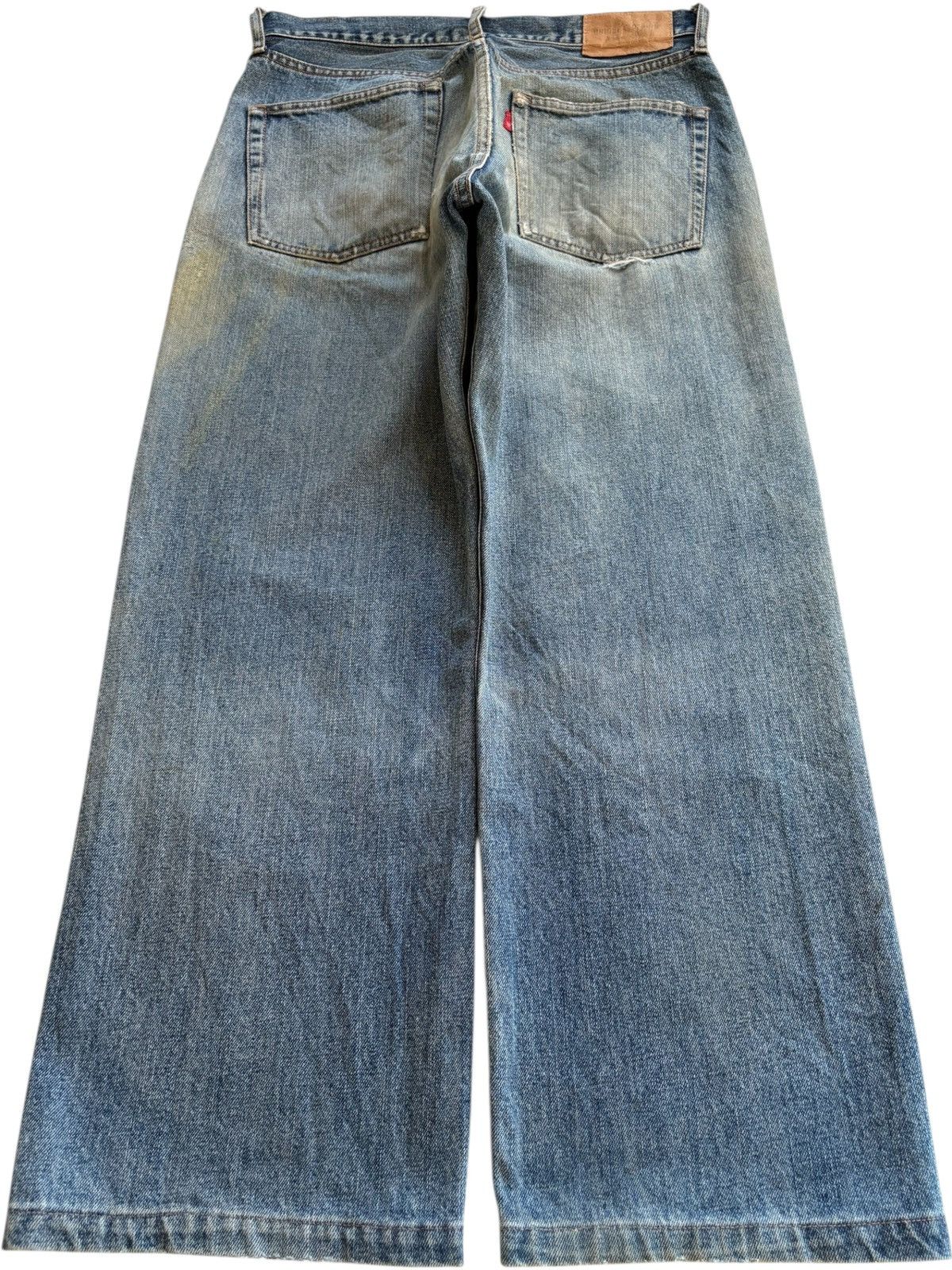 Levi's × Levi's Vintage Clothing Vintage Japanese Brand Mud Wash Distress Rip Baggy Jean Size US 34 / EU 50 - 2 Thumbnail