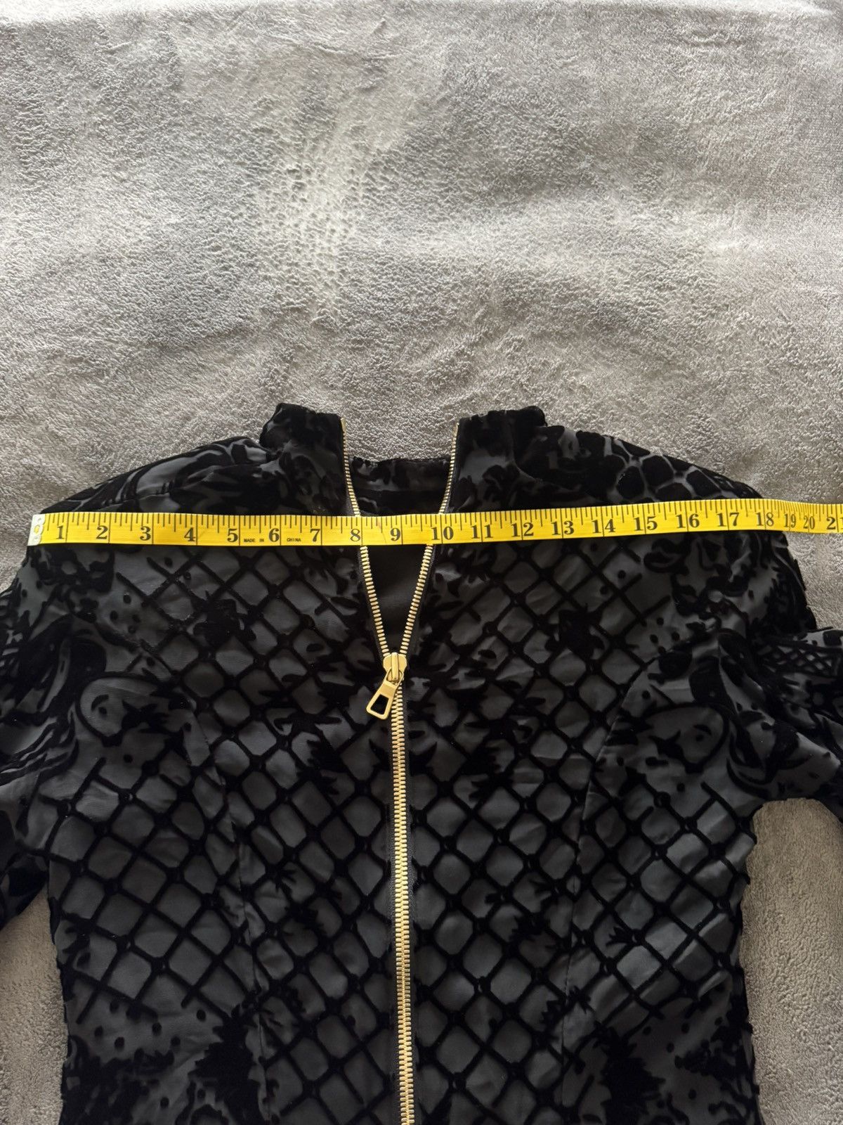 Balmain × H&M Balmain x H&M Black Velvet Jacket W/Gold Zipper Size 40 US M Size S / US 4 / IT 40 - 11 Thumbnail