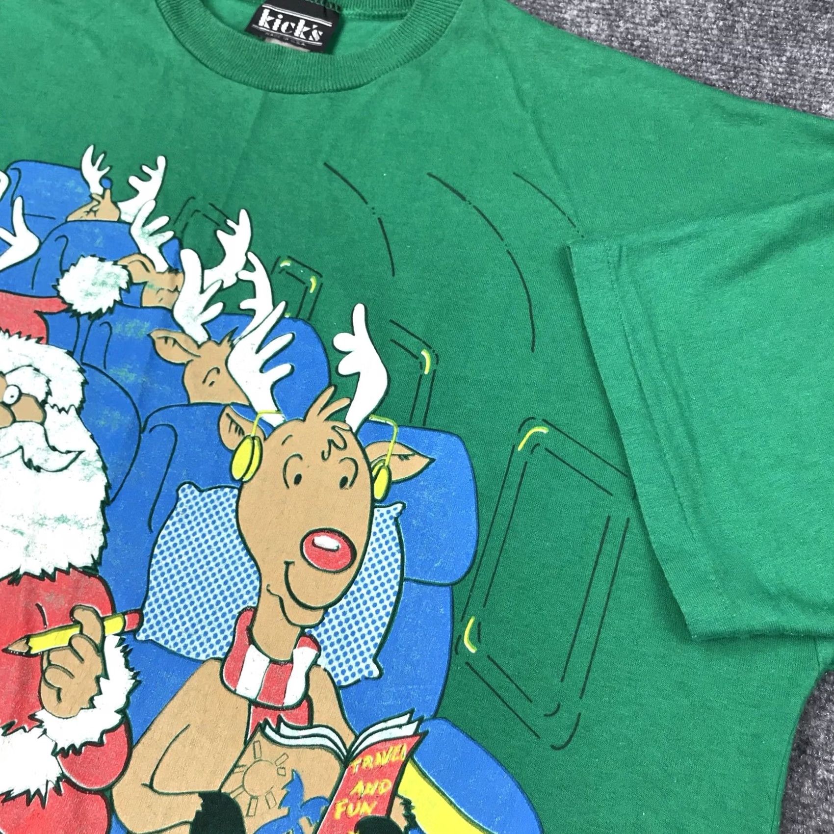 Vintage VINTAGE Kick’s Christmas Shirt One Size Mens Green Santa Reindeer Front Graphic 90s Front Graphic Christmas Holiday Tee Size US M / EU 48-50 / 2 - 4 Thumbnail