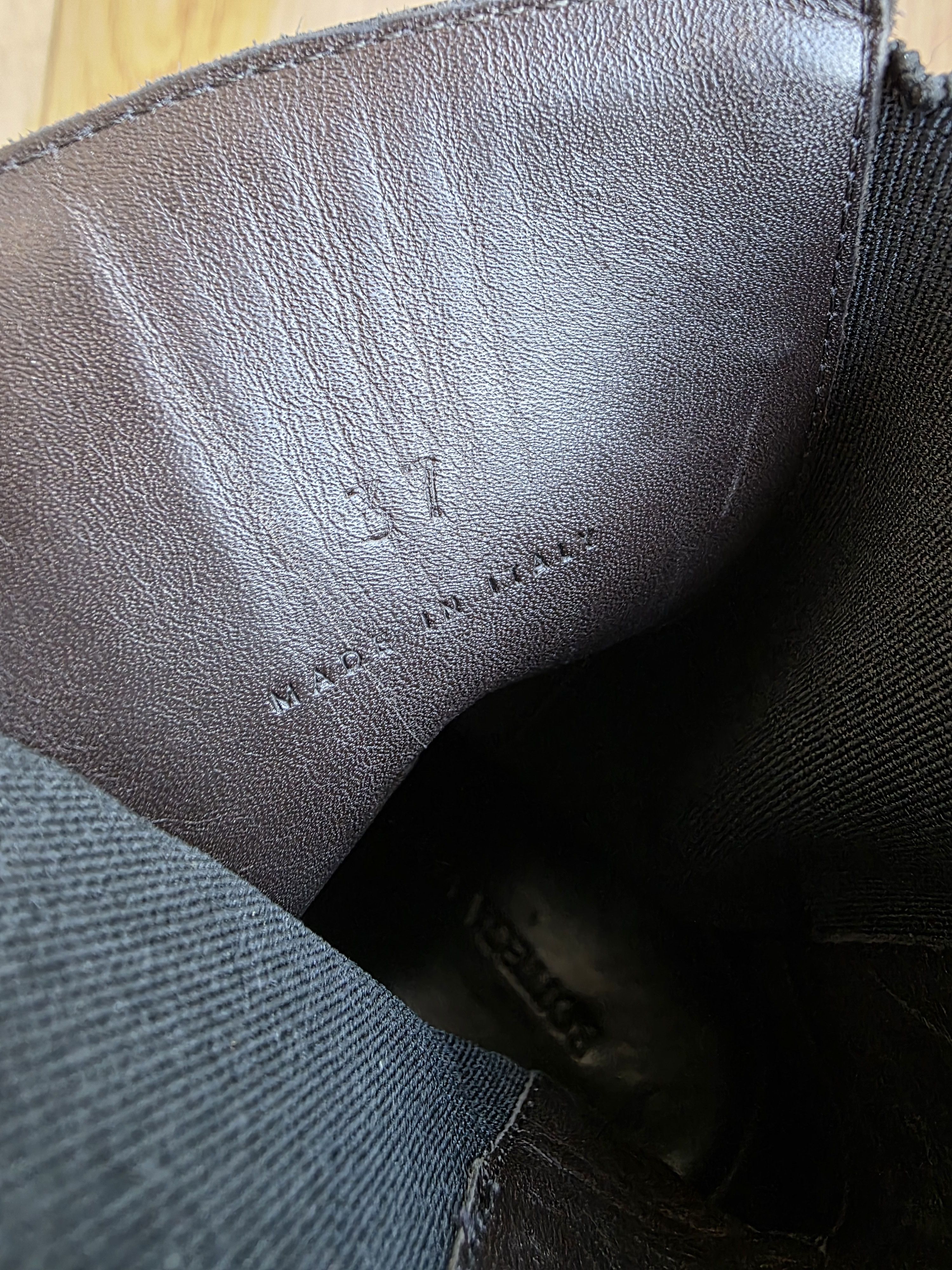 Bottega Veneta Bottega Veneta Lug Size US 7 / IT 37 - 9 Thumbnail
