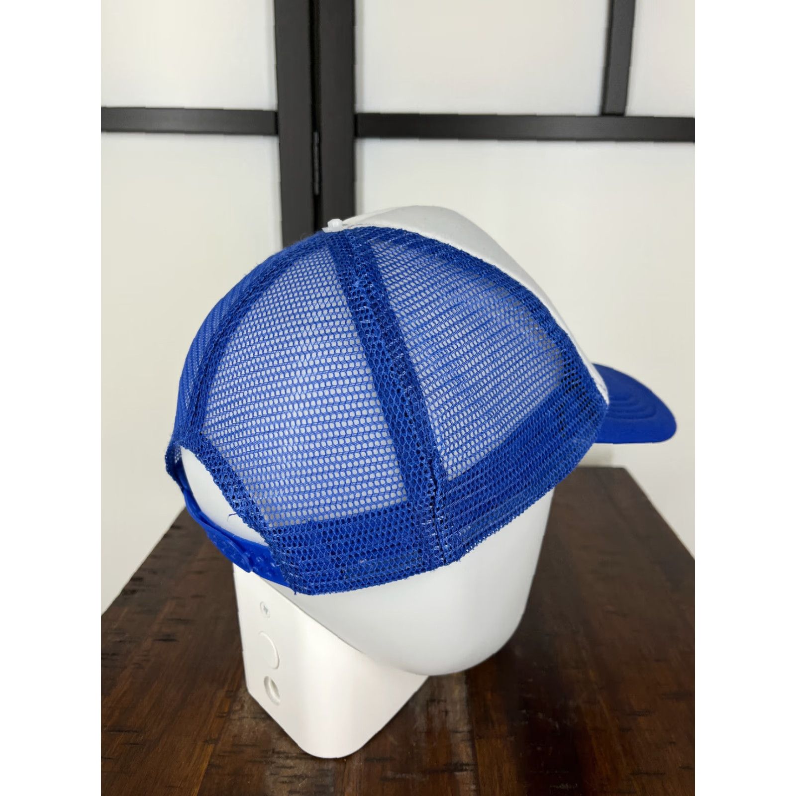 Vintage Snap Back Hat One Size Blue Trucker Polyester Outdoors Adult Size ONE SIZE - 7 Thumbnail