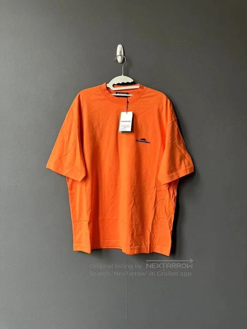 Balenciaga Balenciaga Embroidered Logo Short Sleeve. Size US S / EU 44-46 / 1 - 1 Thumbnail