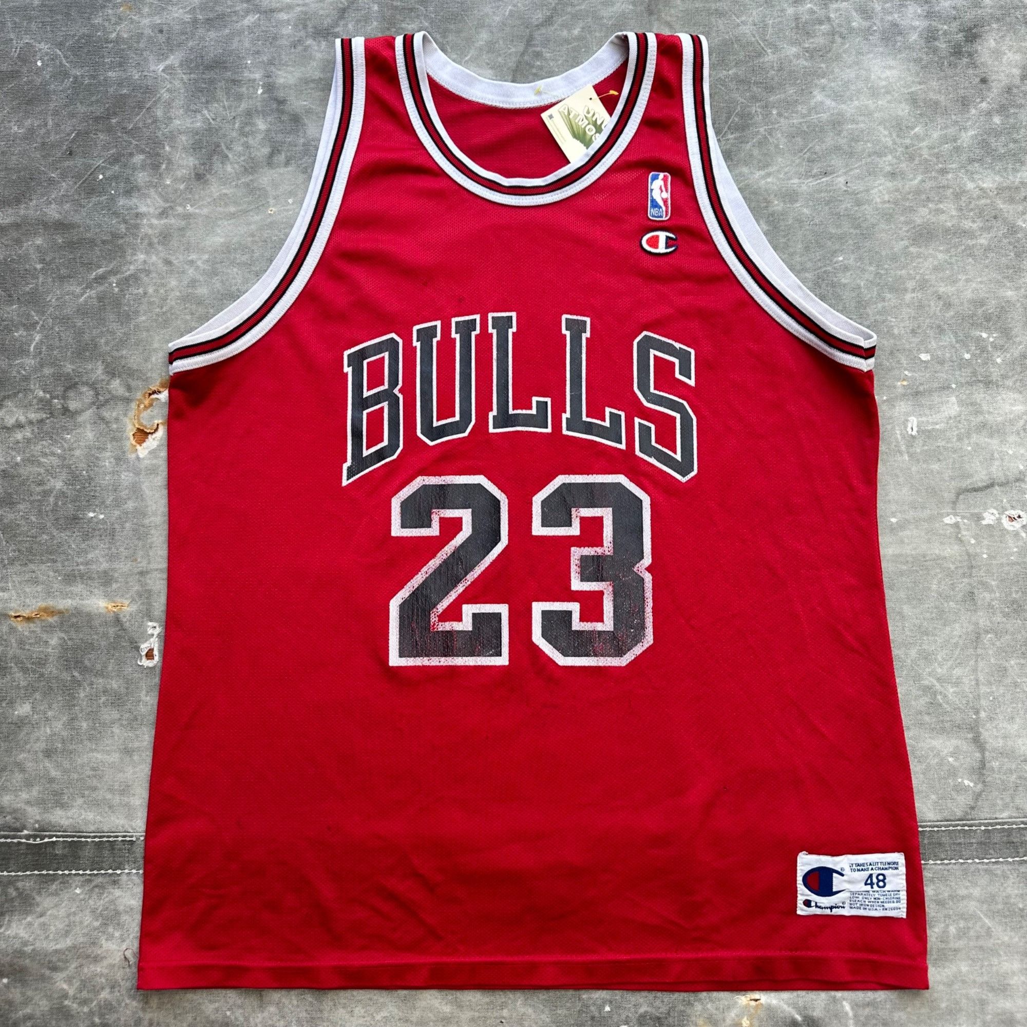 Vintage Vintage Champion Chicago Bulls Jordan NBA Jersey Size US L / EU 52-54 / 3 - 1 Thumbnail