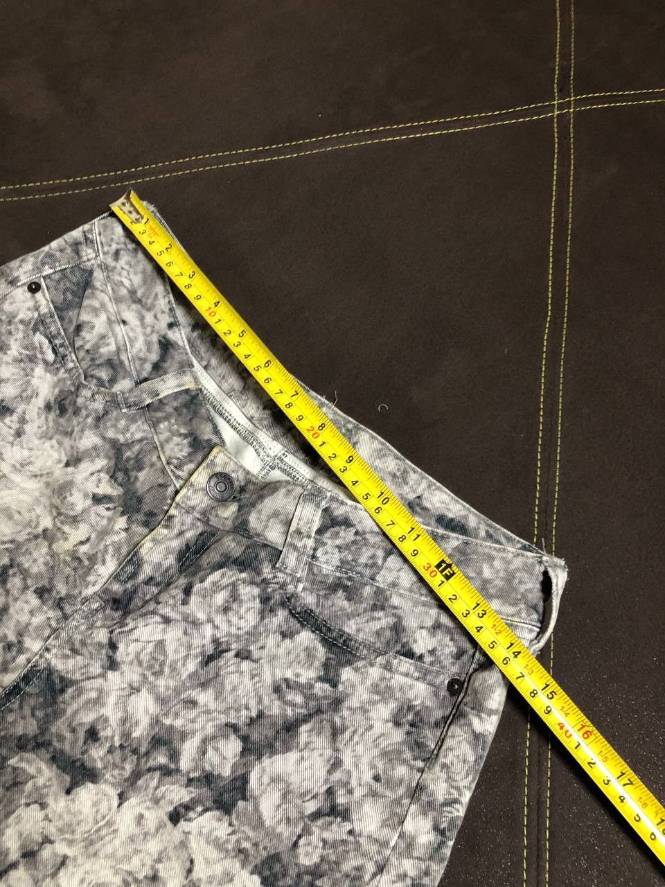 Escada Sport ESCADA Margaretha Ley Tapered Graphic Denim Hi Waist Pants Size 25" / US 0 / IT 36 - 10 Thumbnail