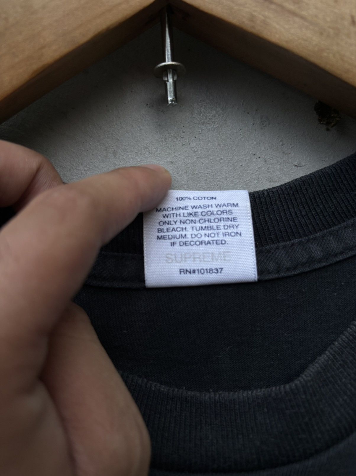 Supreme Supreme Supreme Chito Smile Tee Size US L / EU 52-54 / 3 - 5 Thumbnail