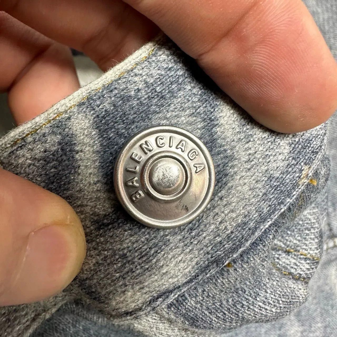 Balenciaga balenciaga 3d printed ripped denim pants. Size US 26 / EU 42 - 5 Thumbnail