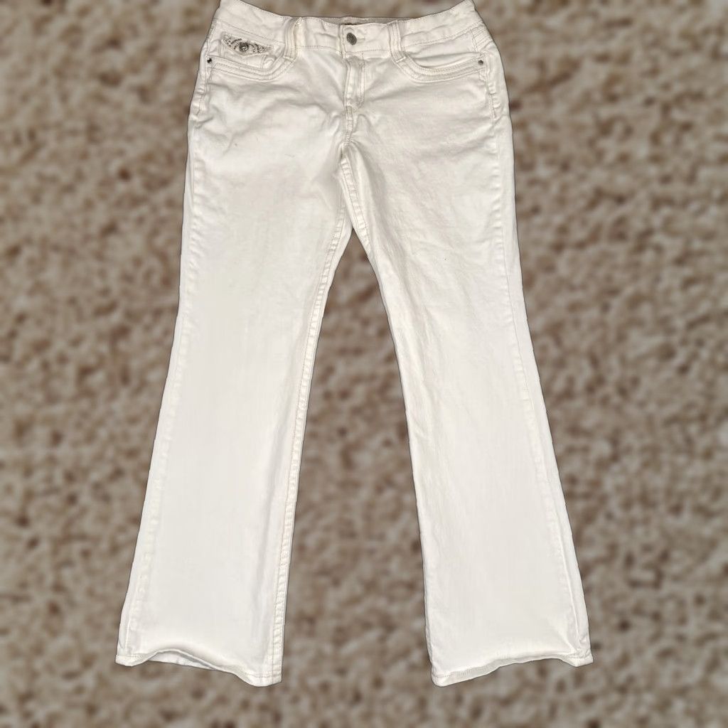 Vintage LEI Jeans Bootcut Juniors 13 Regular White Ashley Low Rise Slim Bootcut 31x31 Women Size 34" / US 12 / IT 48 - 1 Thumbnail