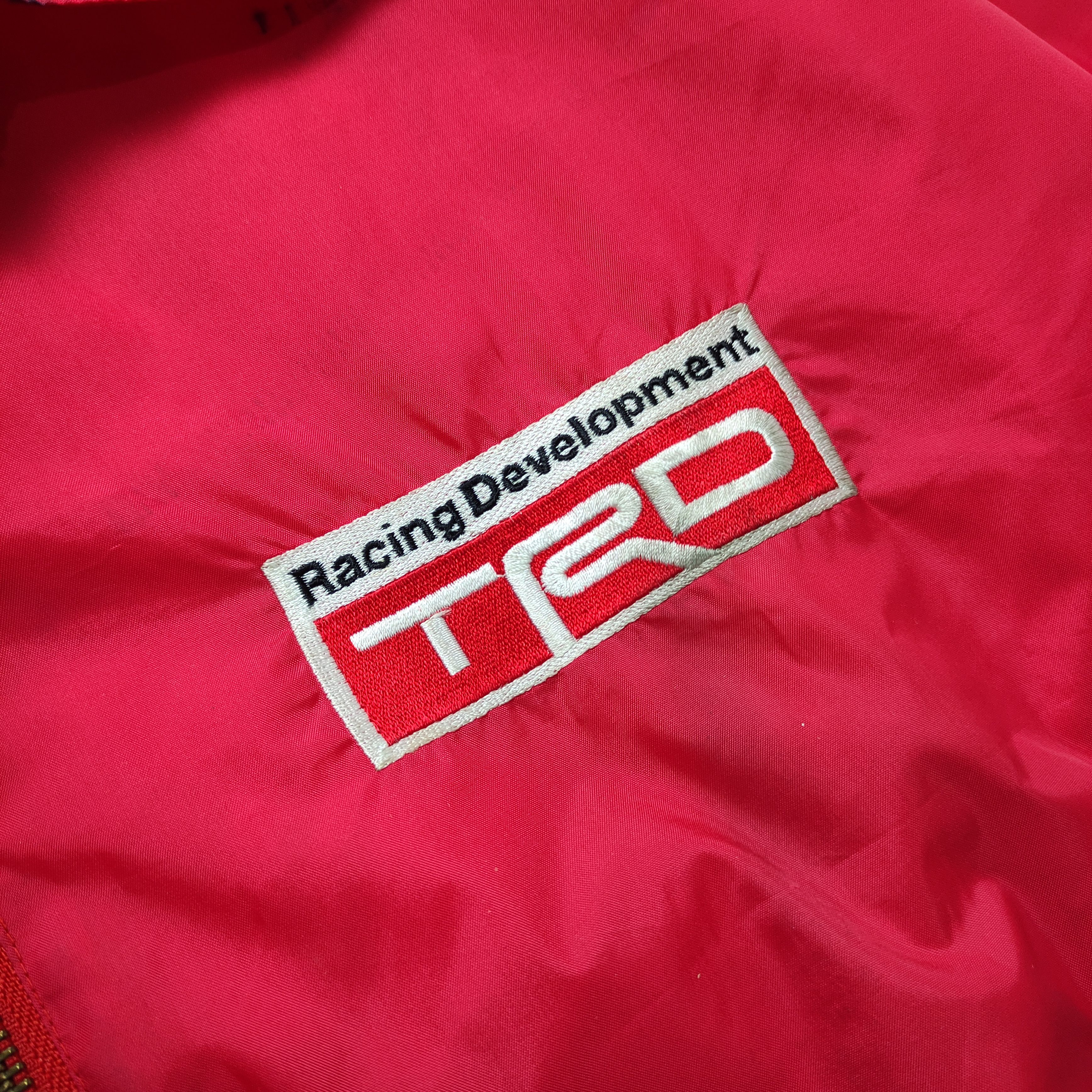 Vintage Vintage 90s TRD Toyota Bomber Jacket Size US M / EU 48-50 / 2 - 8 Thumbnail