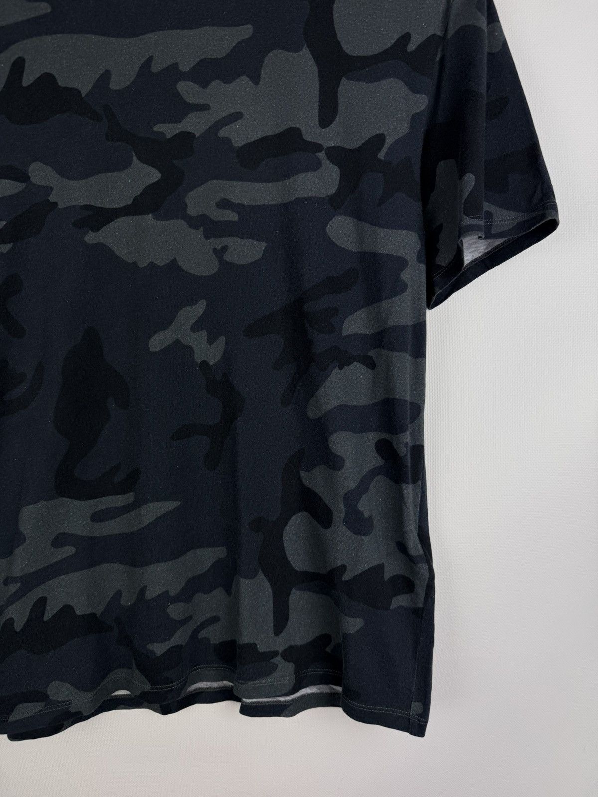 Sandro Sandro Paris Men’s Short Sleeve Camo T Shirt Size 1 Size US XS / EU 42 / 0 - 6 Thumbnail