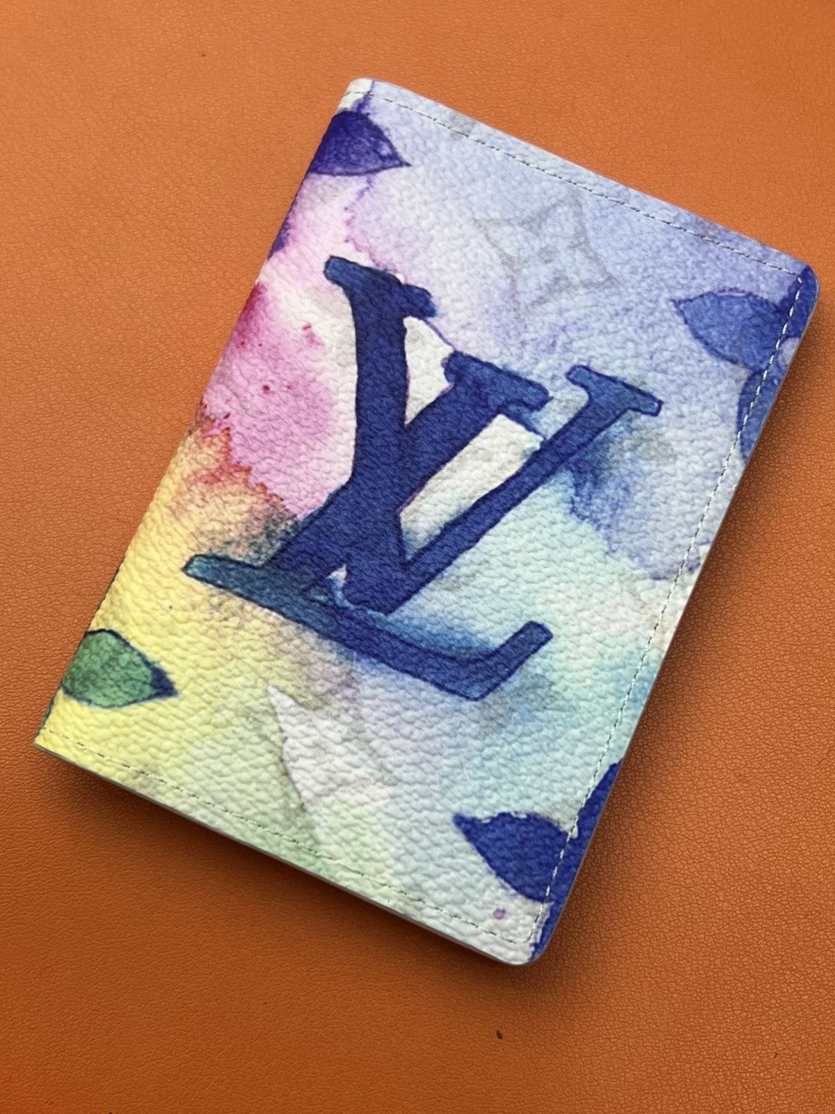 Louis Vuitton Louis Vuitton Pocket Organizer Monogram Watercolor Size ONE SIZE - 1 Thumbnail