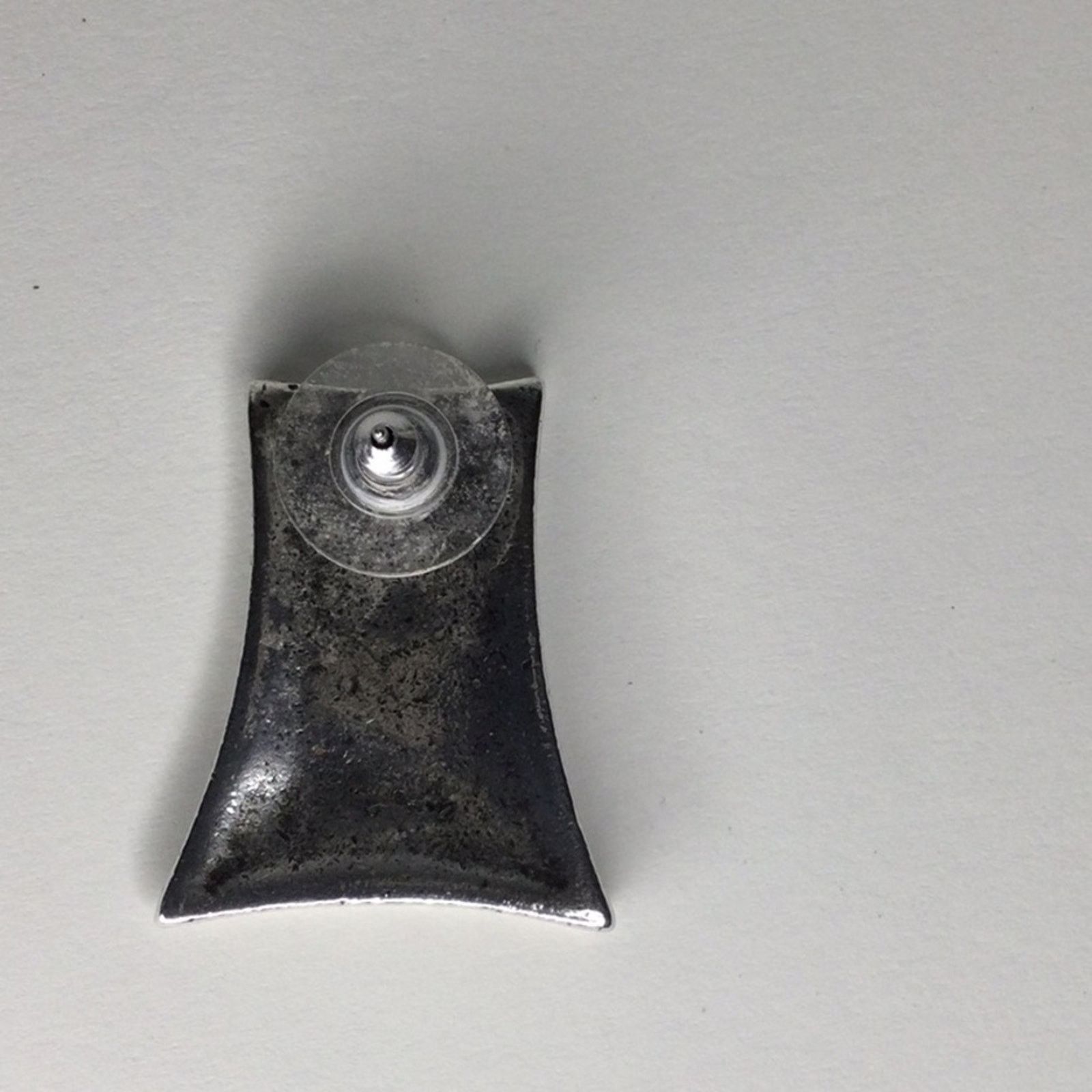 Other Silver & Black Geometric Trapezoid Push Back 1980's Earrings Size ONE SIZE - 10 Thumbnail