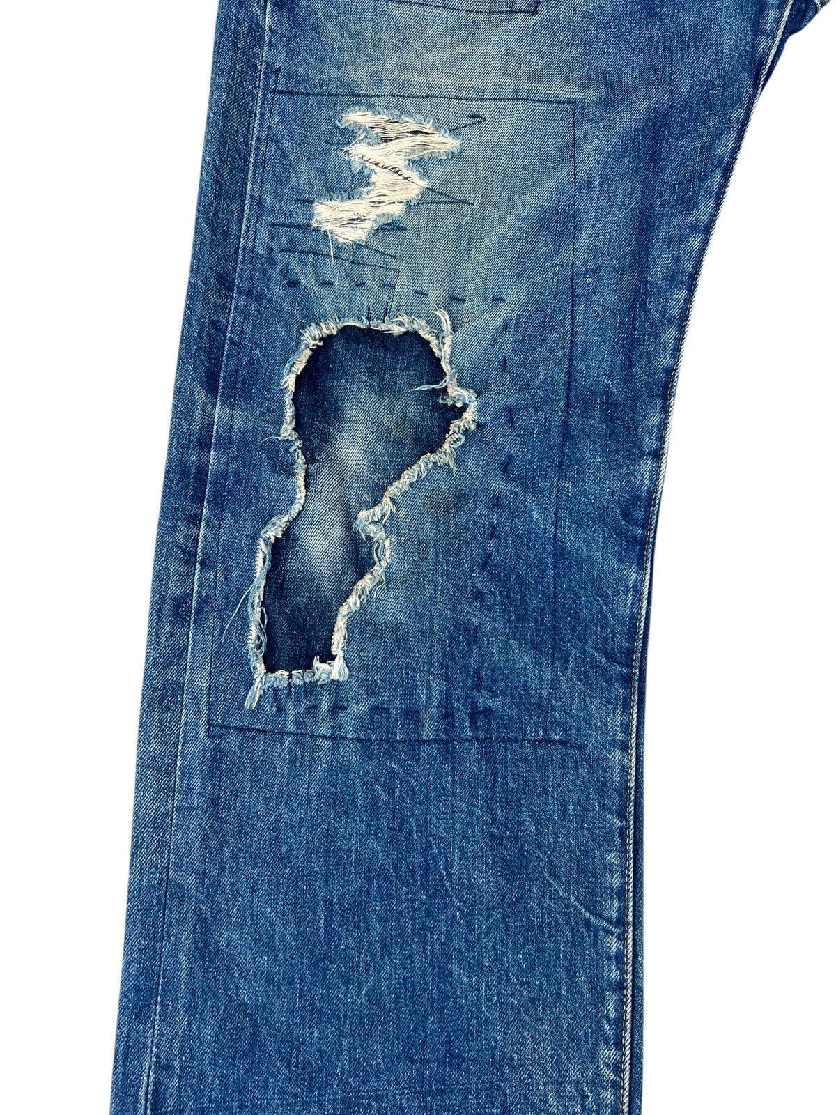 Levi's Vintage Clothing Trashed 90s LVC Levi’s 501 XX Big E Mud Denim Selvedge Jeans Size US 32 / EU 48 - 9 Thumbnail