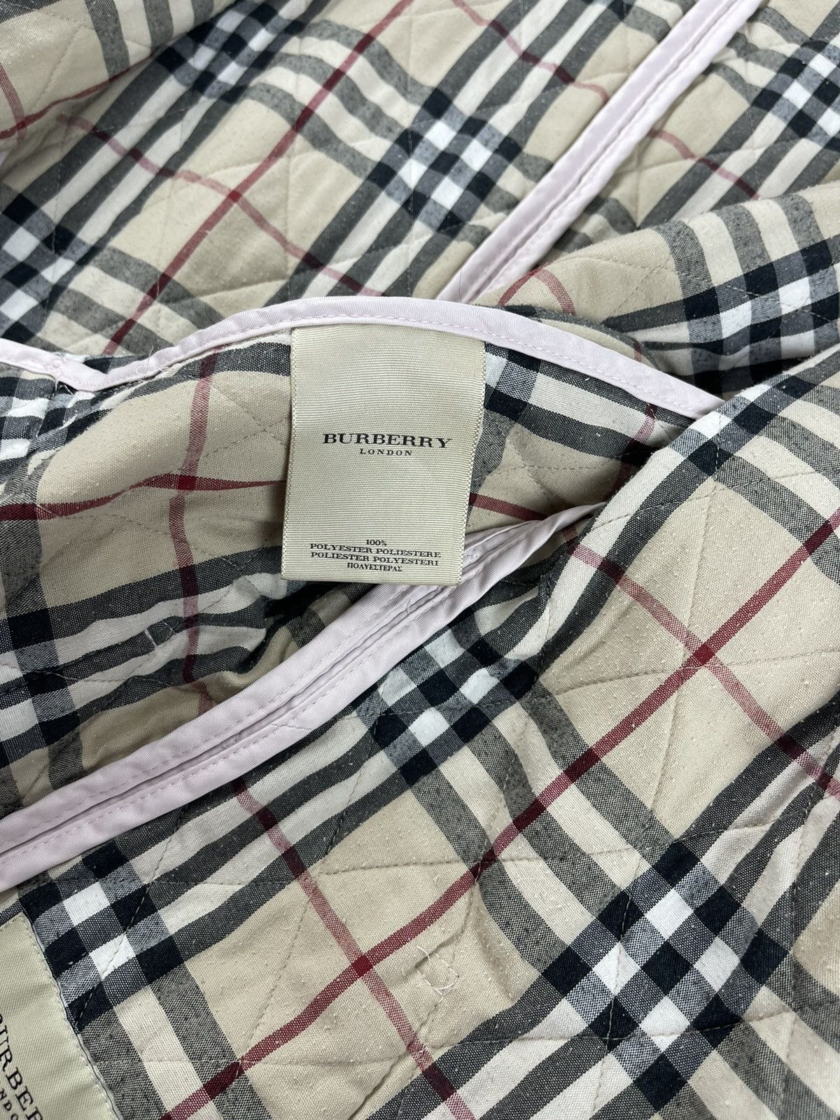 Burberry Vintage Burberry Quilted Zip Jacket Women’s Light Pink Size L / US 10 / IT 46 - 12 Thumbnail