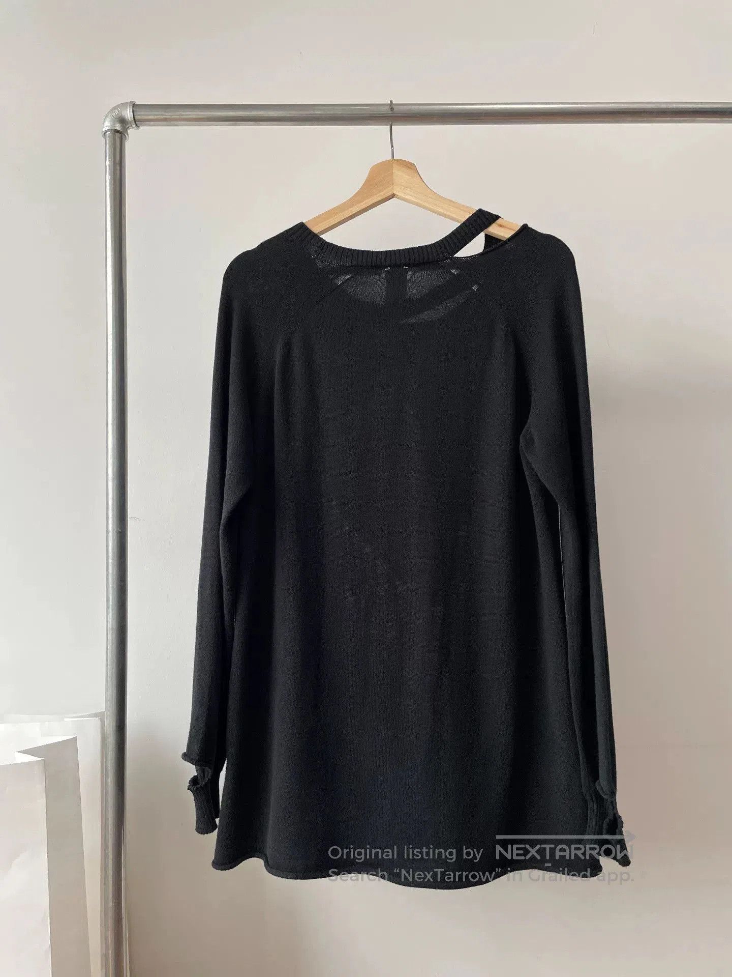 Comme des Garcons PLAY Tao Comme des Garçons Strawberry Knit Sweater. Size M / US 6-8 / IT 42-44 - 3 Thumbnail