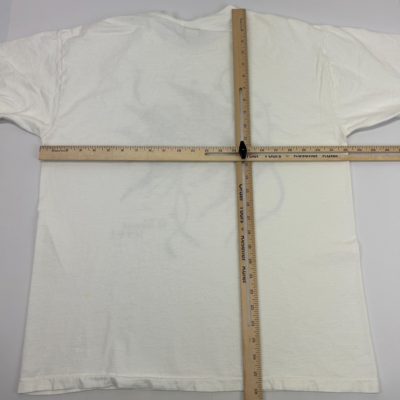 Vintage Vintage 90s St Thomas Fish T Shirt Mens L Large White Travel Size US L / EU 52-54 / 3 - 13 Thumbnail