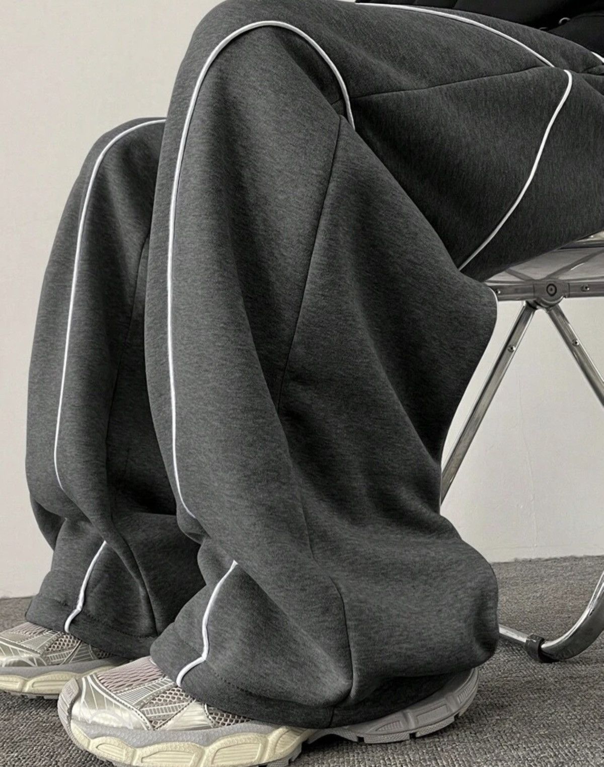 Japanese Brand ULTRA Baggy Curved Piping Sweatpants - Cyberpunk Streetwear Size US 29 - 4 Thumbnail