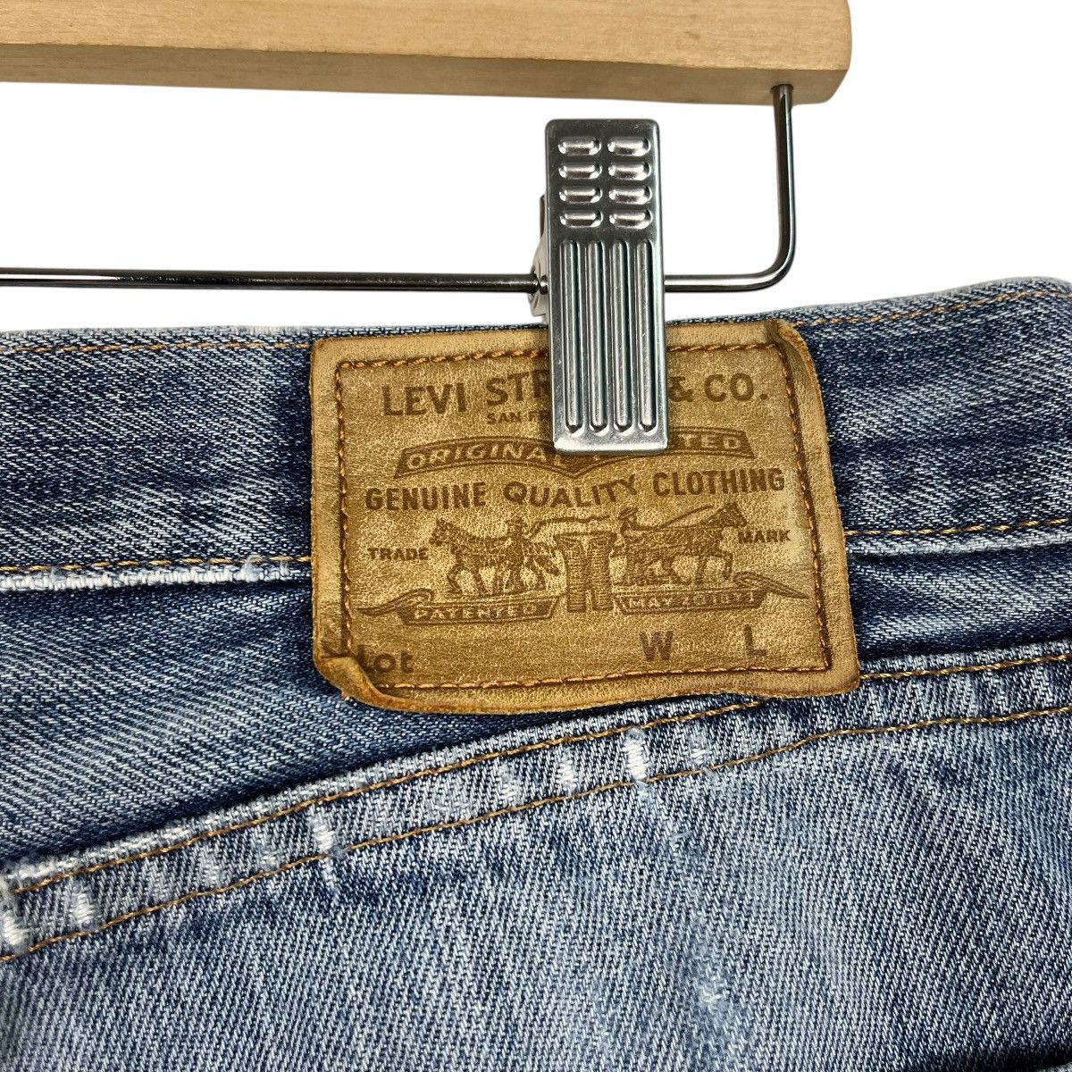 Levi's Vintage Y2k Levis Distressed Denim Jeans Size US 36 / EU 52 - 16 Thumbnail