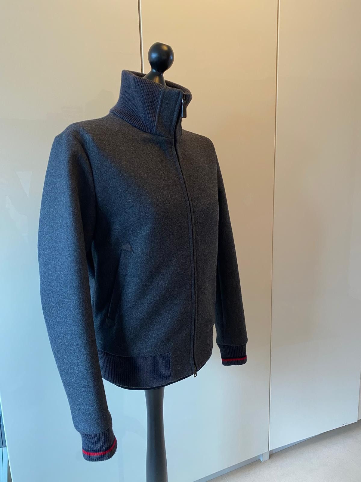 Gucci Beautiful Gucci jacket Size US M / EU 48-50 / 2 - 2 Thumbnail
