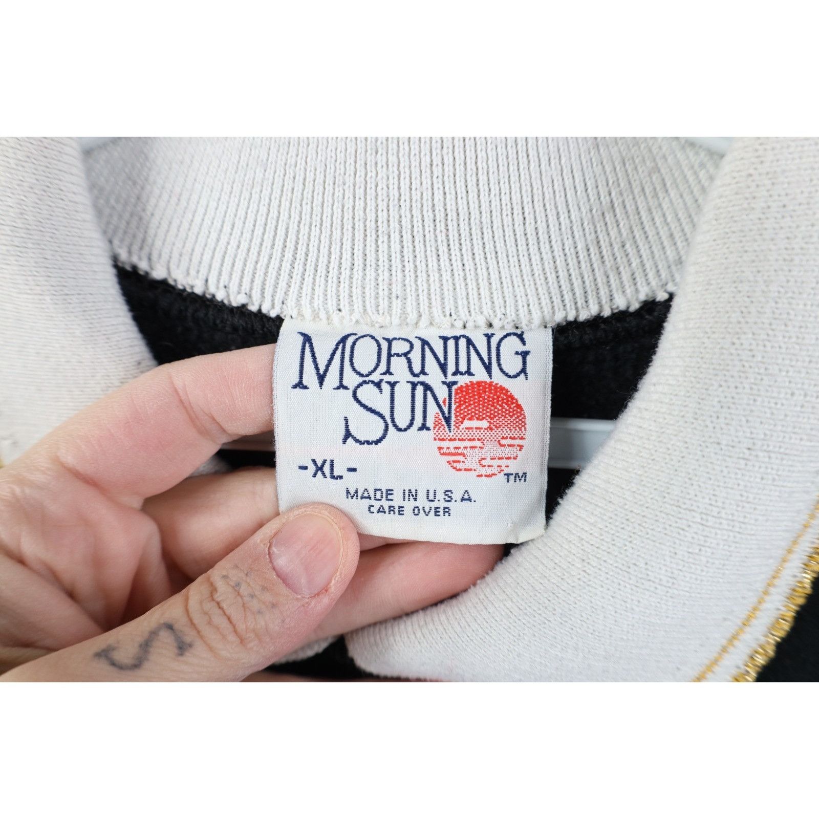 Vintage Vintage 90s Streetwear Faded Christmas Collared Sweatshirt Size XL / US 12-14 / IT 48-50 - 9 Thumbnail
