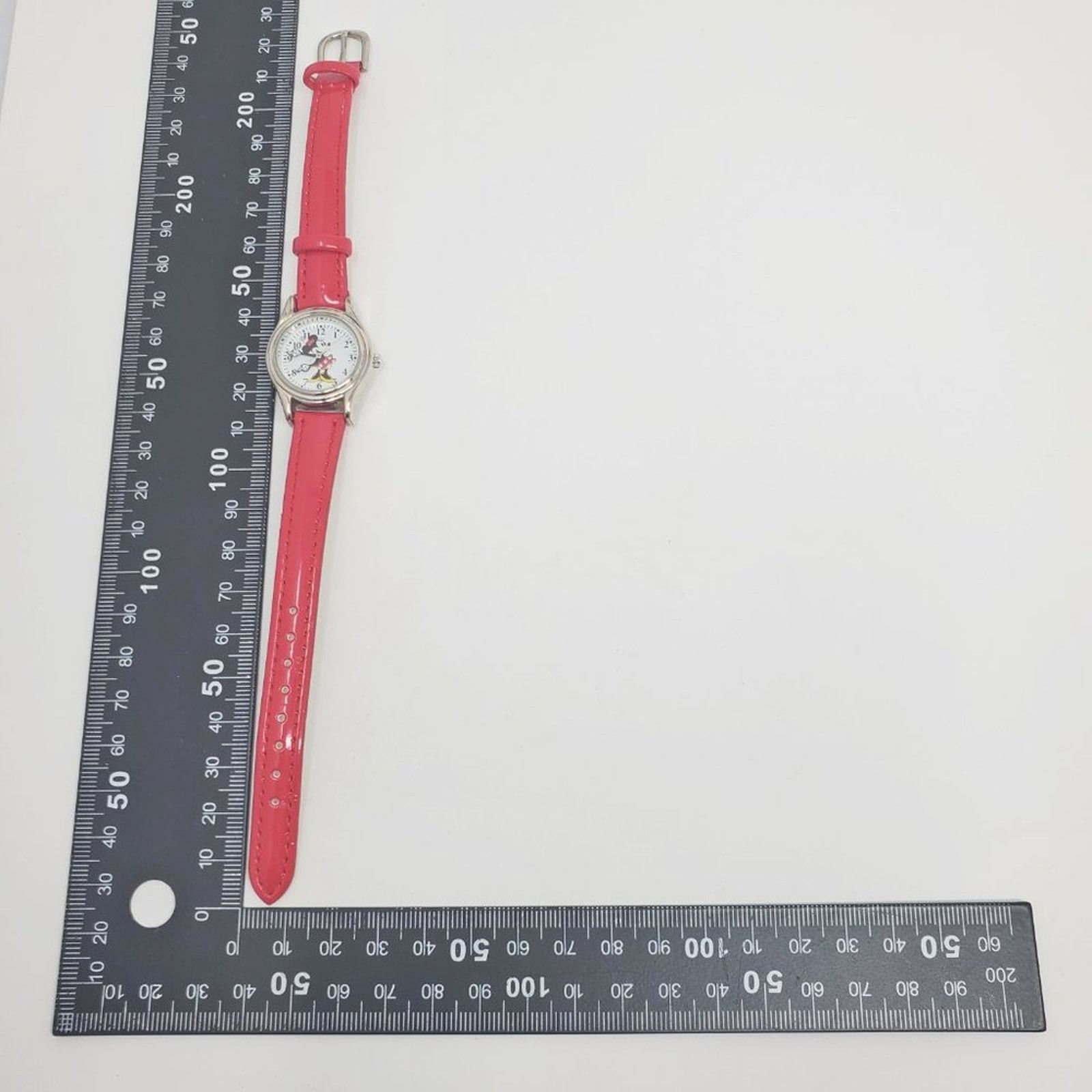 Vintage Disney Minnie Mouse Red Band Silver-toned Watch Vintage Disney Minnie Mouse Red Band Silver-toned Watch main image 2