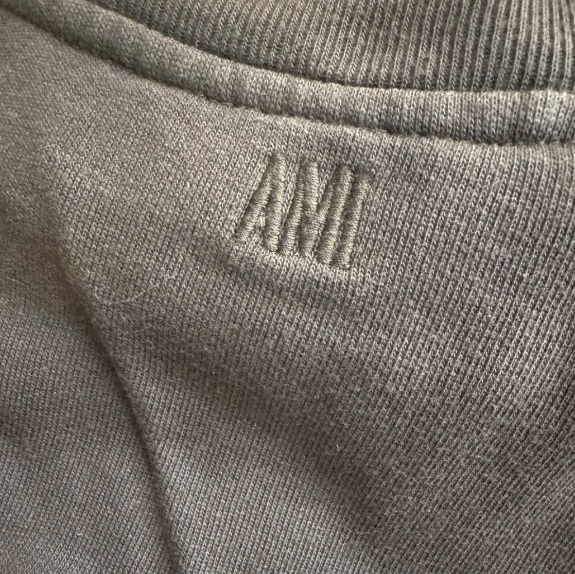 AMI AMI Paris Black Rose Graphic Sweatshirt | Velvet Logo Size US S / EU 44-46 / 1 - 5 Thumbnail