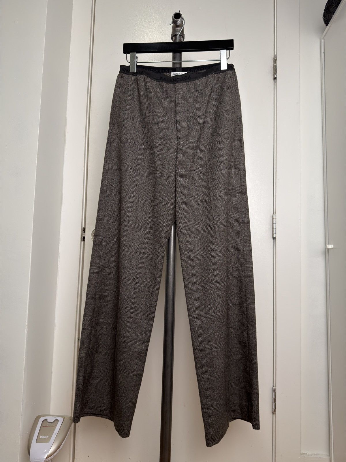 Balenciaga 2021 Glen Check Elastic Waist Trousers Size US 32 / EU 48 - 1 Thumbnail