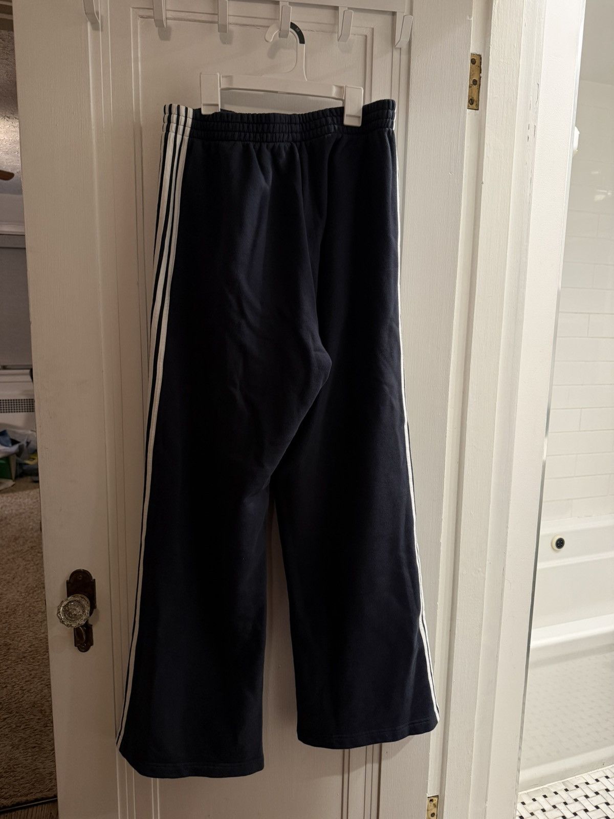 Balenciaga Balenciaga loop sports icon sweatpants Size US 30 / EU 46 - 2 Thumbnail