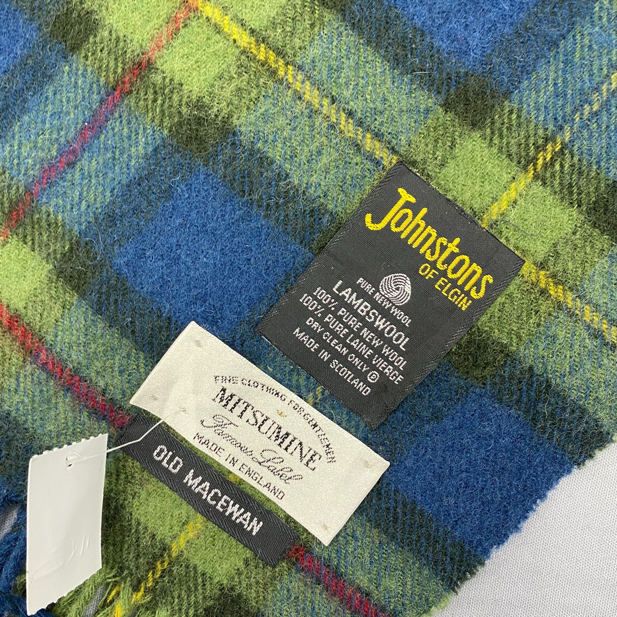 Johnstons Of Elgin Vintage Johnstons of Elgin X Mitsumine Scarf Muffler Scarves Size ONE SIZE - 4 Thumbnail