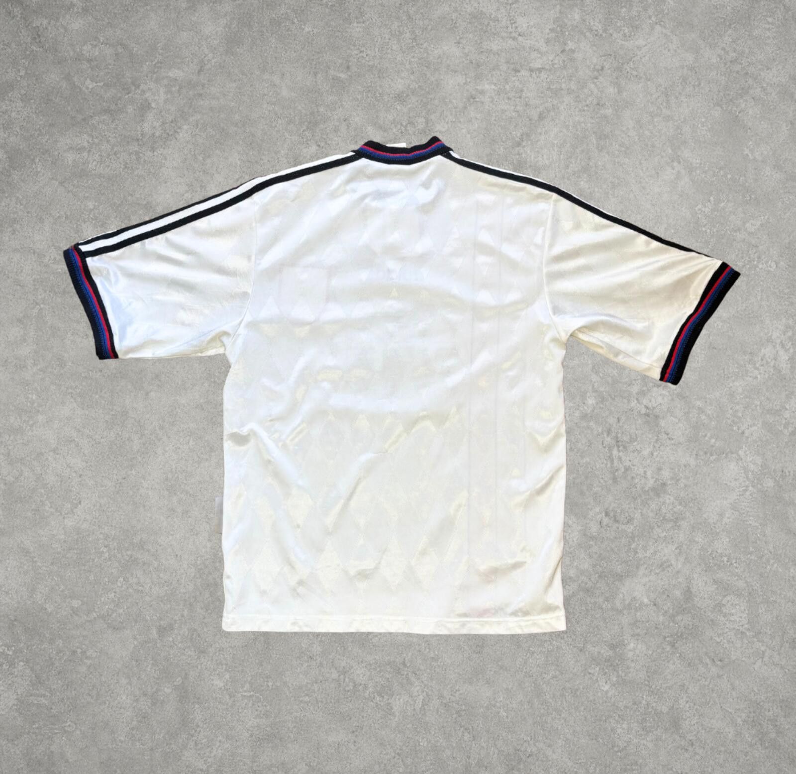 Adidas 1996/97 Bayern Munich Away Shirt Adidas (S/M) Size US S / EU 44-46 / 1 - 2 Thumbnail