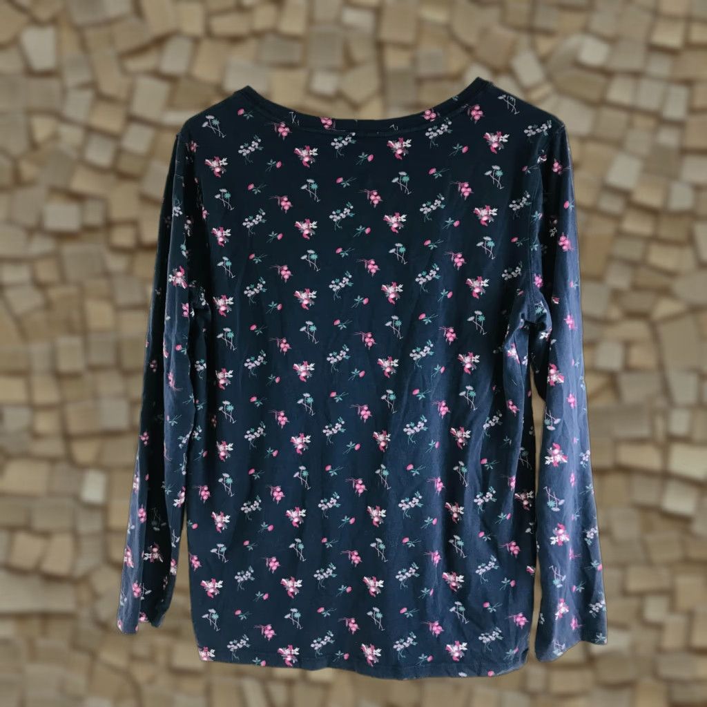 Vintage Blue Mountain Shirt Women's Size Medium Navy Blue Floral Long Sleeve Round Neck Size M / US 6-8 / IT 42-44 - 1 Thumbnail