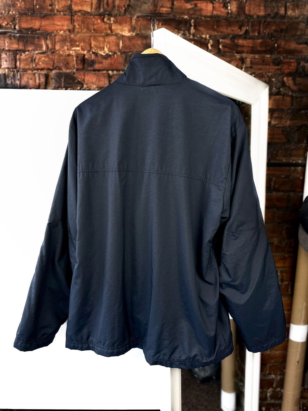 Nike Vintage Men’s Nike Nylon Light Jacket Full Zip Dark Blue Size US M / EU 48-50 / 2 - 3 Thumbnail