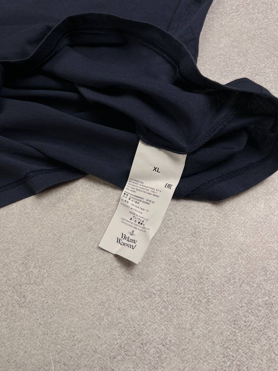 Vintage × Vivienne Westwood Vintage Vivienne Westwood Orb Saturn Logo T-shirt XL Size US XL / EU 56 / 4 - 5 Thumbnail