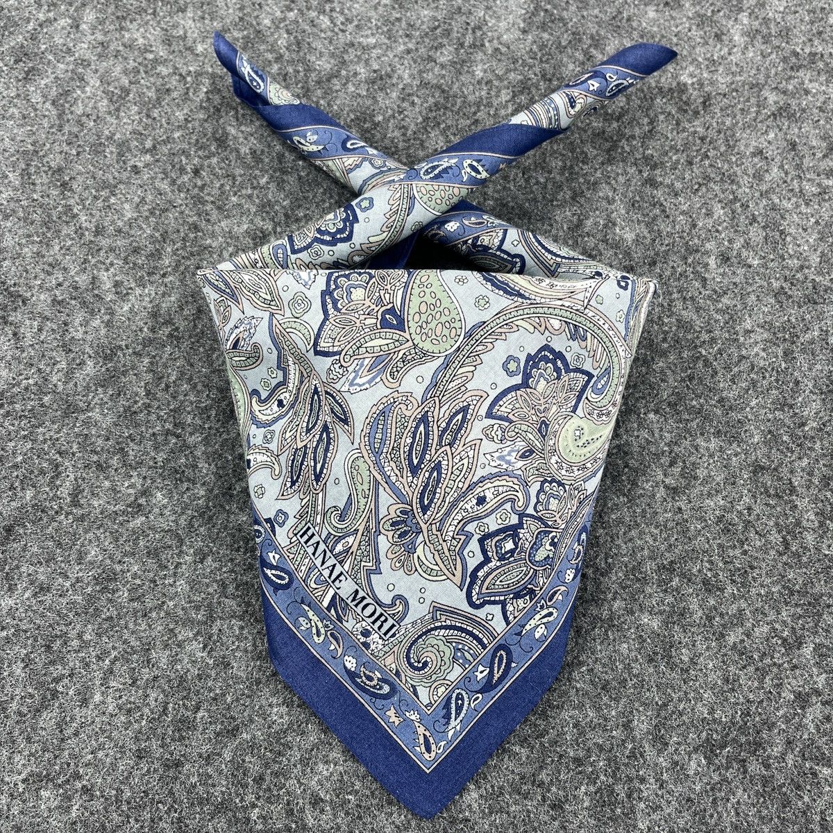 Hanae Mori × Japanese Brand Hanae Mori Paisley Handkerchief / Bandana / Neckerchief B212 Size ONE SIZE - 2 Thumbnail