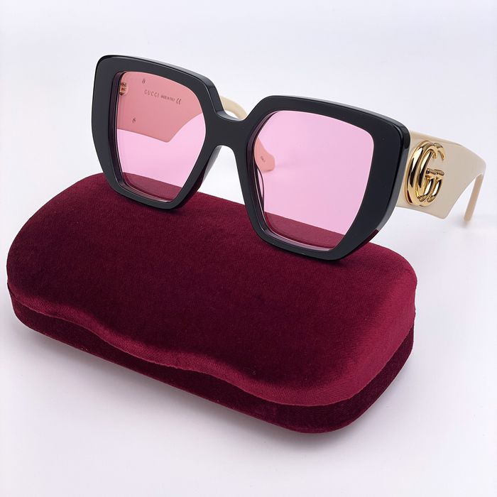 Gucci NEW Gucci GG0956S LOGO 002 Oversized Women Sunglasses | Grailed